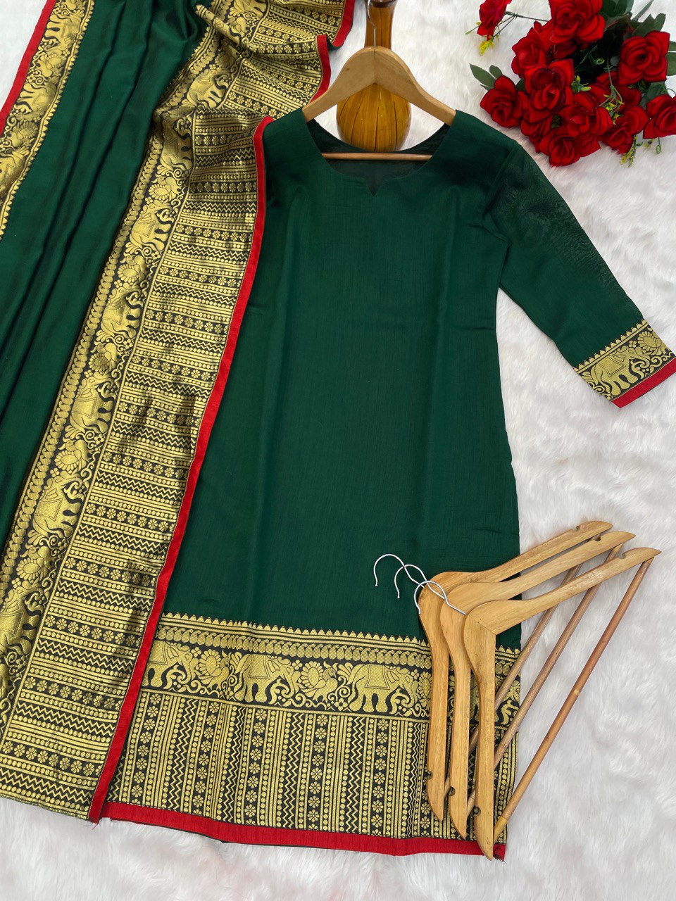 Green Ethnic Kurta Set with Dupatta
