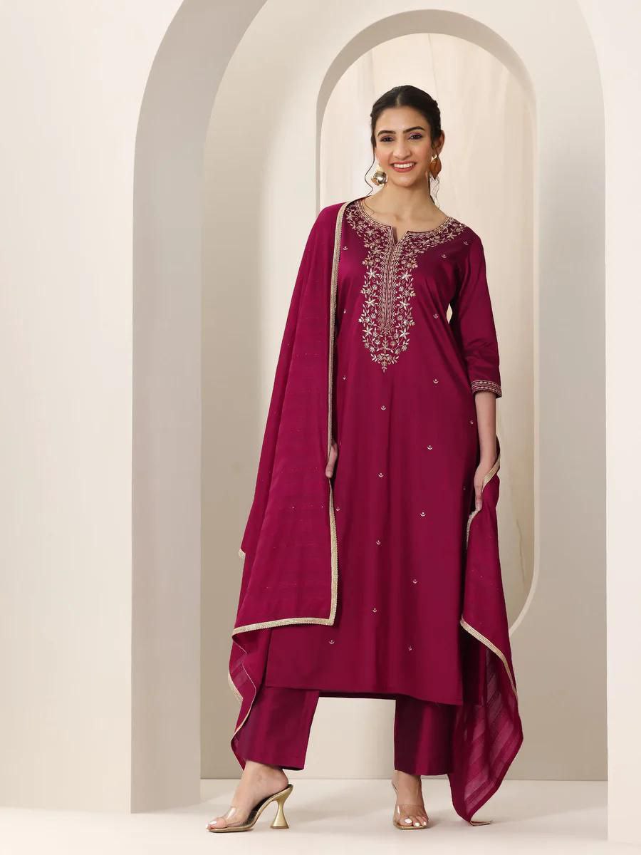 wine pink embroidered salwar suit set (3-piece set)