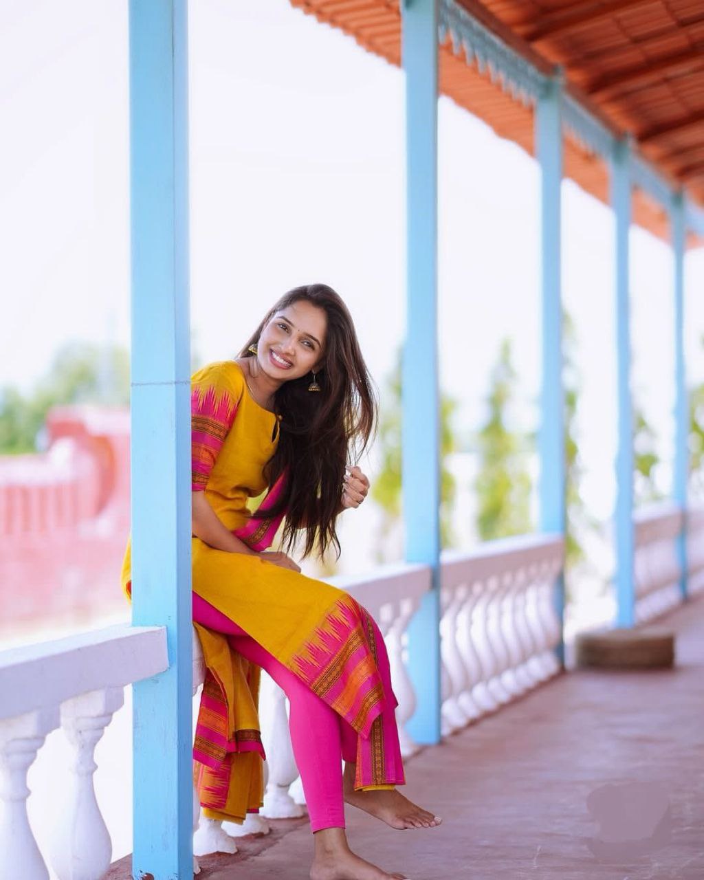 Yellow Cotton Kurti with Pink & Black Banarasi Border Dupatta Set