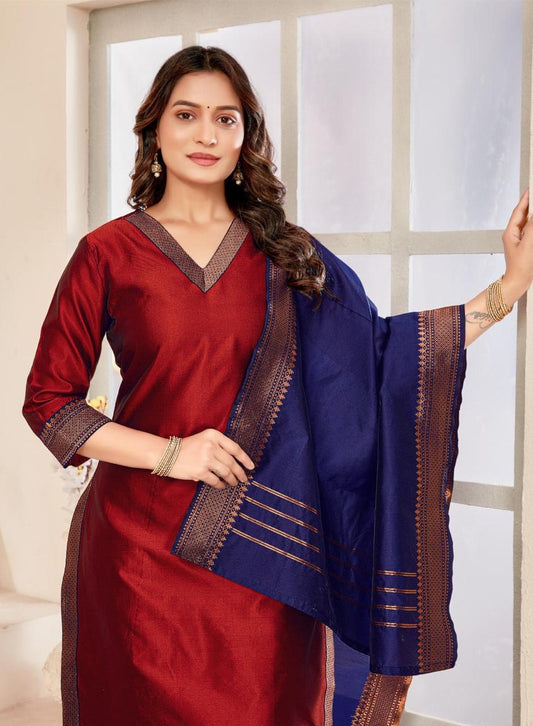 Maroon Straight Kurta Set with Blue Dupatta