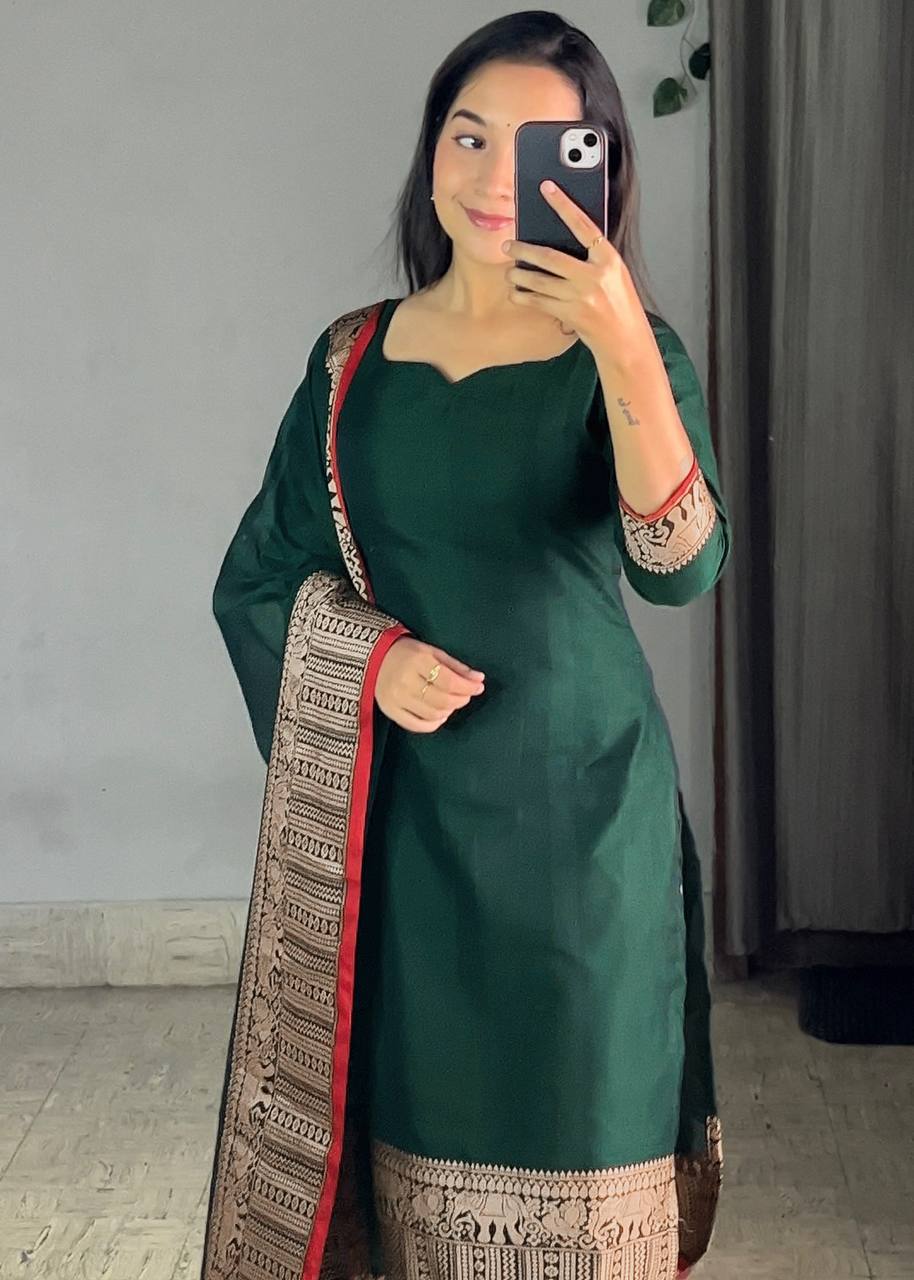 Green Ethnic Kurta Set with Dupatta